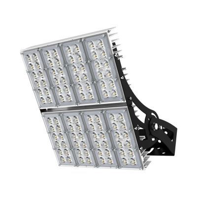 Светодиодная лампа-прожектор Прожектор 250 S 5000K 130x30° в 