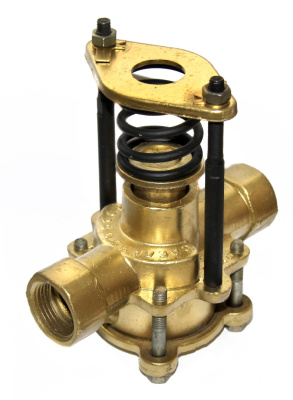 Регулятор давления прямого действия 21б4бк ДУ25 в  Регулятор давления прямого действия 21б4бк ДУ25 в