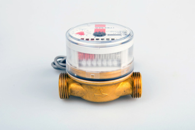 Счетчик воды универсальный СВУ 15-D080-1-W-L-10N IT с импульсным выходом НАМУР, ДУ15 в 